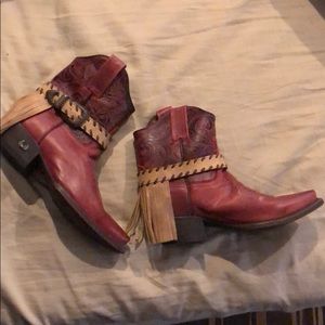 Red cowgirl boots